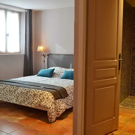 L'oustalet * Uzes