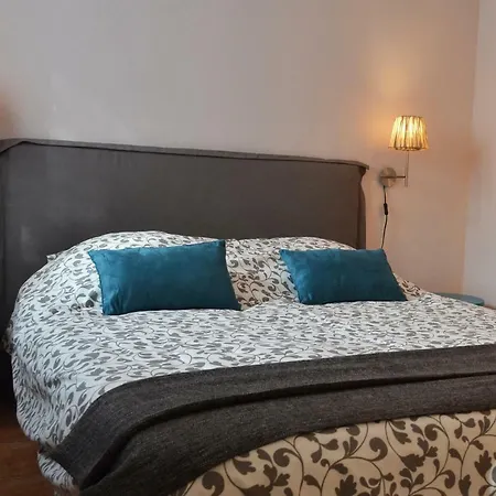 L'oustalet Bed and breakfast Uzès